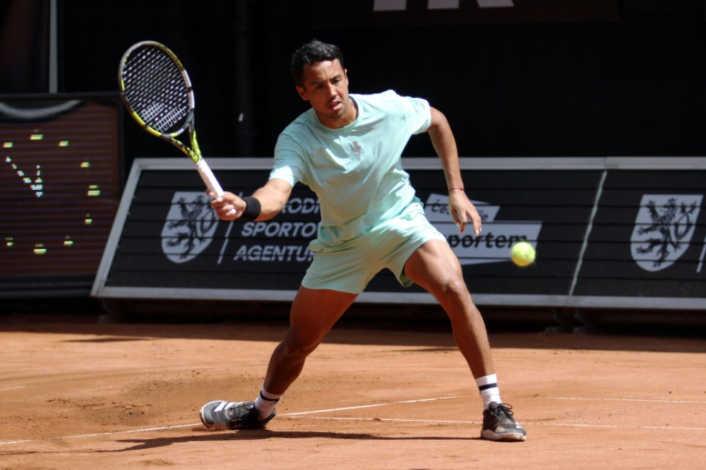 Hugo Dellien remonta y se mete en los cuartos de final del Challenger de Prostejov