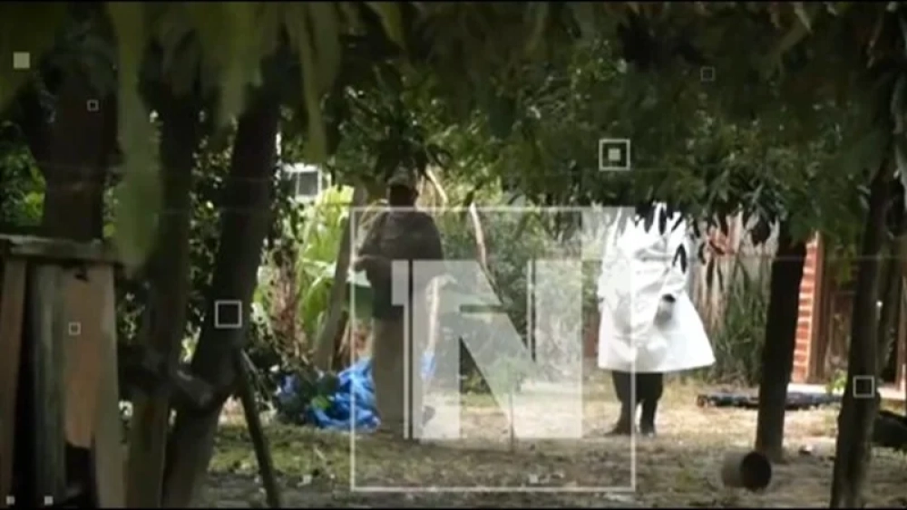 Hallan cadáver envuelto en una carpa en la casa donde una niña fue lanzada a un pozo por su primo