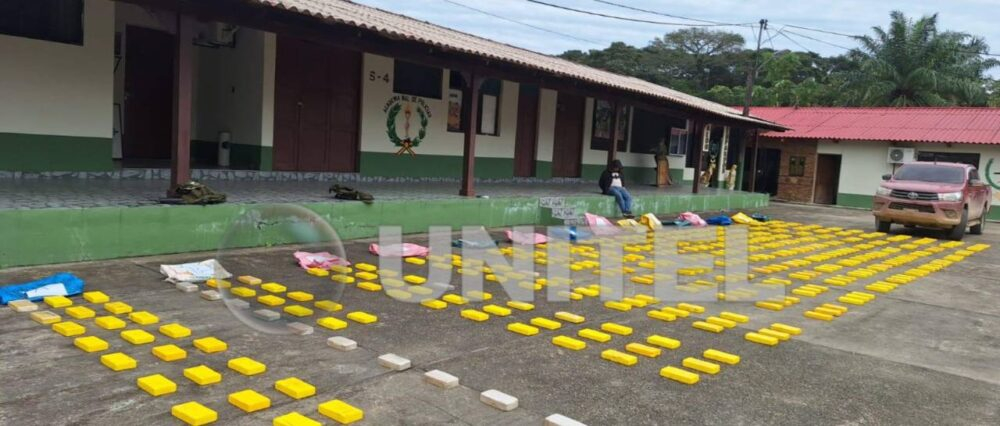 Incautan 458 kilos de cocaína en el Tipnis, tras enfrentamiento a tiros entre narcos y la fuerza antidrogas