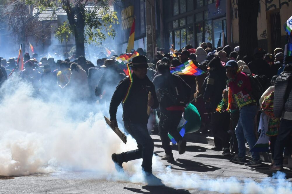 Ponciano Santos y una veintena de evistas serán puestos ante la justicia; vigilias exigen su liberación Imagen