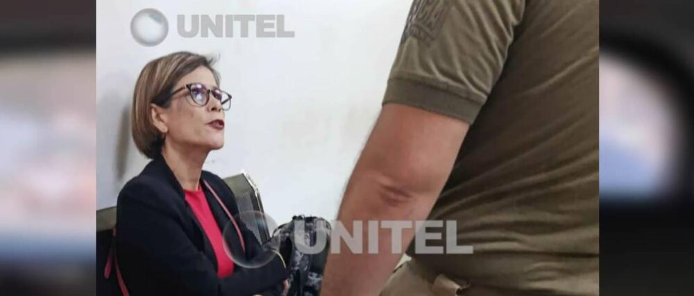 Fiscalía cuestiona la detención domiciliaria otorgada a la juez que dejó sin efecto la orden de aprehensión contra Evo