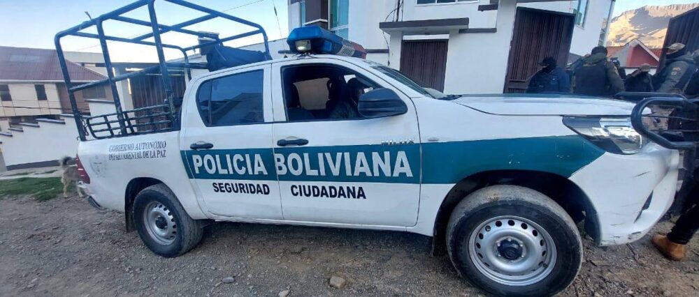 Hallan a una mujer sin vida en plena vía pública de La Paz: Esto es lo que se sabe