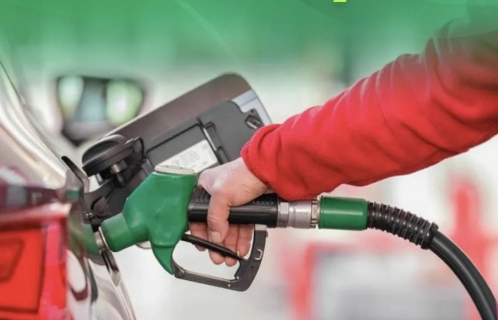 Cochabamba: Sentencian a tres años de cárcel a una mujer por almacenamiento ilegal de carburantes