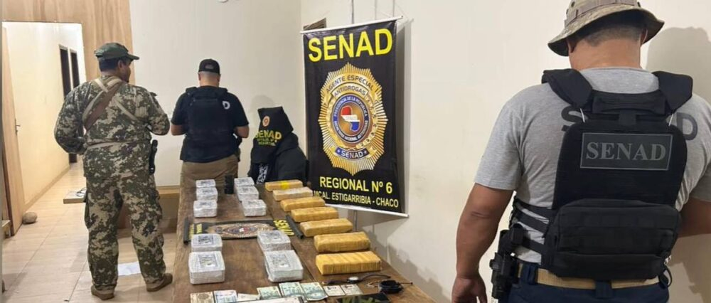 Aprehenden en Paraguay a un boliviano que transportaba paquetes de cocaína en un carro cisterna